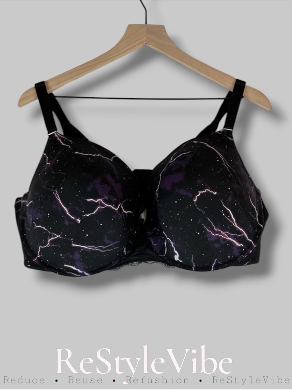 TORRID Bra Size 42 DDD (F) Underwire Full Coverage Lightly Lined Lightening